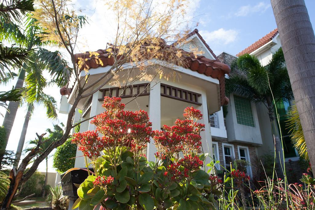 Sir Nico Guesthouse And Resort Plaridel  Exterior photo