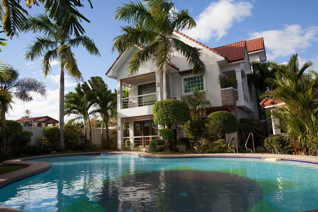 Sir Nico Guesthouse And Resort Plaridel  Exterior photo