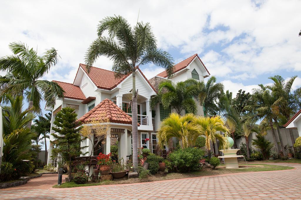 Sir Nico Guesthouse And Resort Plaridel  Exterior photo